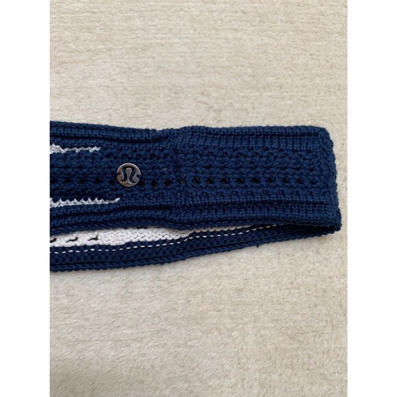 Lululemon Cotton Crochet Headband Club Blue/ Light Ivory One Size New main image 5